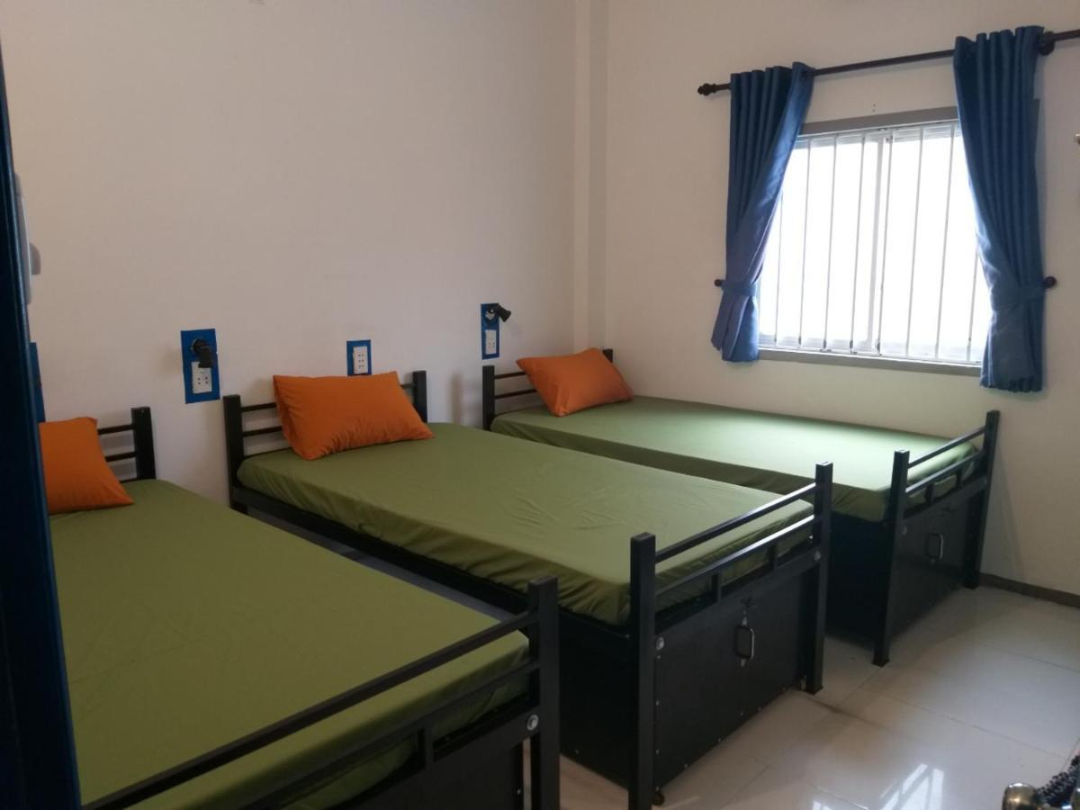 The Destination Hostel Хойан Экстерьер фото